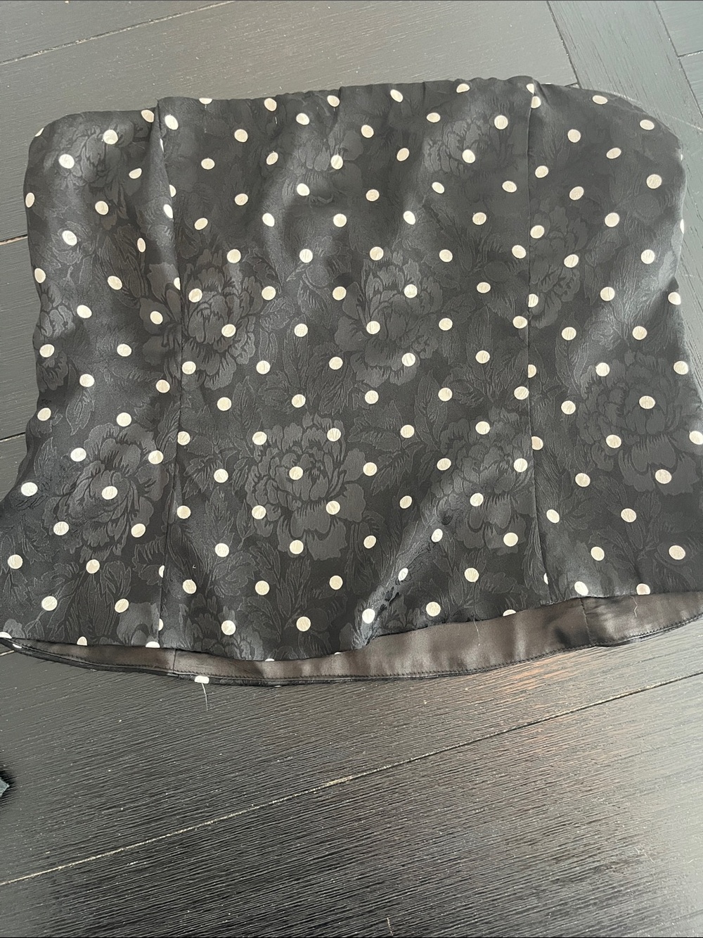 Princess Polly Black Polka Dot Wide-Leg Pants Set with a flaterring corset top - Picture 6 of 9